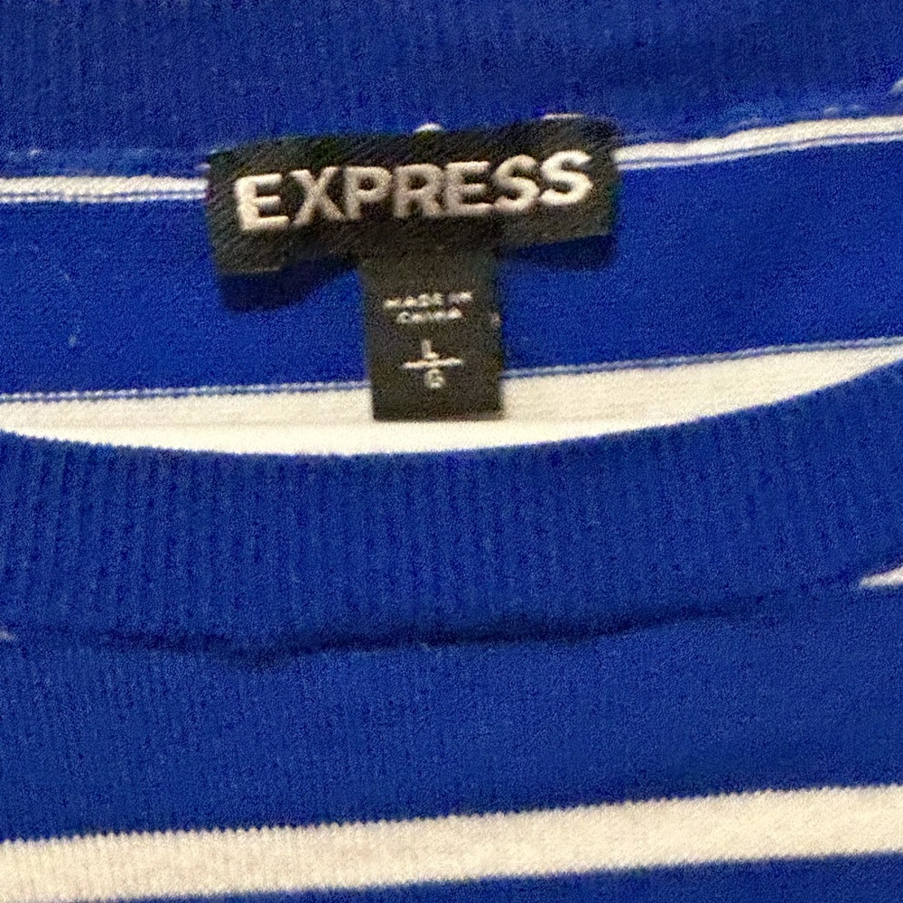 Express sweater - Picture 2 of 3